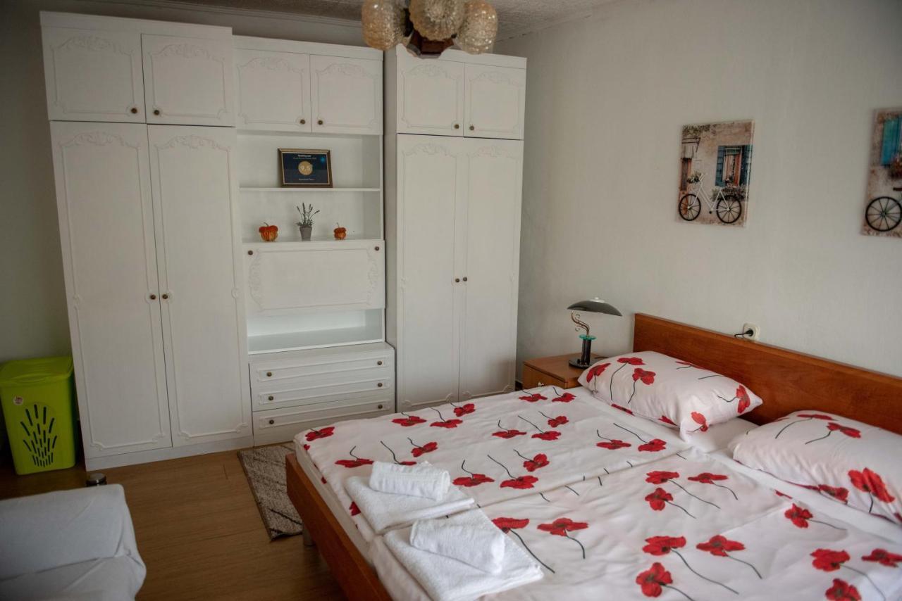 Apartman Peric Ðakovo Exterior foto
