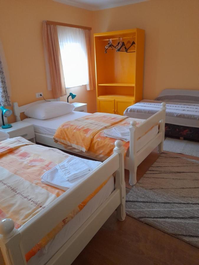 Apartman Peric Ðakovo Exterior foto