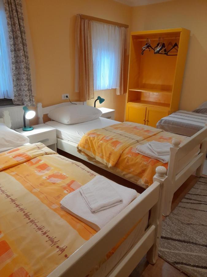 Apartman Peric Ðakovo Exterior foto